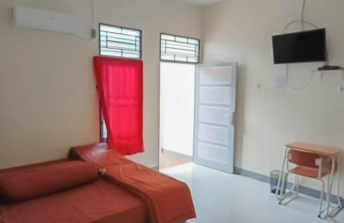 Singkawang Hotel | Homestay Verisha Mitra RedDoorz