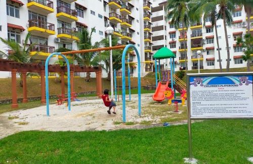 Tanjung Tanah Merah Wohnung | Homestay Wadi A5-5-4 @ Laguna Condo Resort