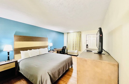 Berea Hotel | Hometown INN