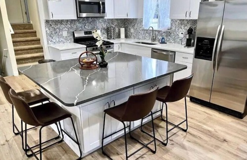 Mountain Home Haus | Hometown USA With Hot Tub and Fully Renovated