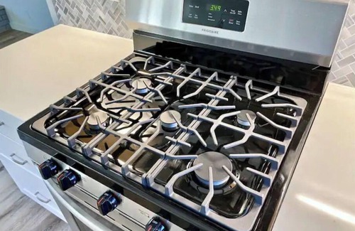 Mountain Home Haus | Hometown USA With Hot Tub and Fully Renovated