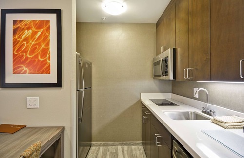 Rocky Mount Hotel | Homewood Suites by Hilton Rocky Mount