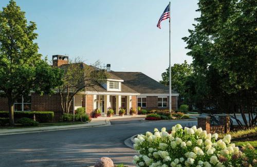 Schaumburg Hotel | Homewood Suites by Hilton Chicago - Schaumburg
