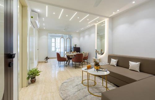 Tapovan Wohnung | Homlee-Heaven in Hills 1BHK-Parking-Lift-Tapovan