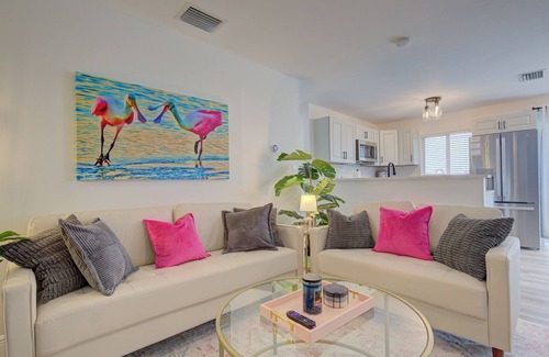 Dunedin Eigentumswohnung | No Cleaning Fee Dunedin Causeway King Beds 5 Stars Free Honeymoon Island Pass