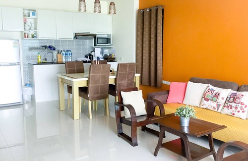 Siray Villa | HOP VON POOL BIS ZUM MEER IN PHUKET