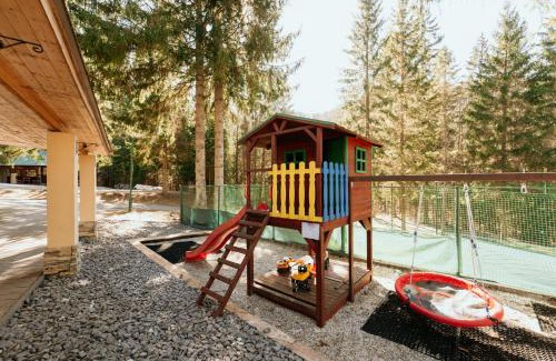 Cremosne Hotel | Horský hotel Bartoška