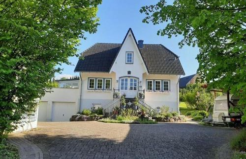 Munstermaifeld Haus | Hortensia Mosel Comfortable holiday residence