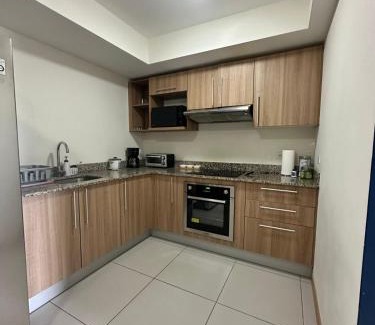 Heredia Wohnung | Hospedaje cómodo con oficina