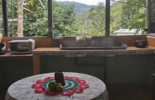 Pejibaye Haus | Hospedaje Luis & Ana