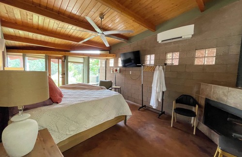 Canoncito Resort | Host Group + Family Retreats! 11-acres, 2 homes + views: Red Jack Ranch Santa Fe