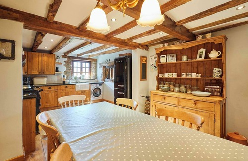 Monmouth Haus | Host & Stay | Tregaer Mill Barn