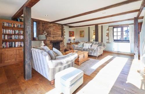 Monmouth Haus | Host & Stay - Tregaer Mill Barn