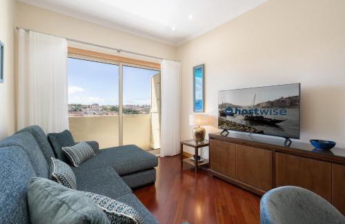 Santa Marinha Wohnung | Host Wise - Anna Flats