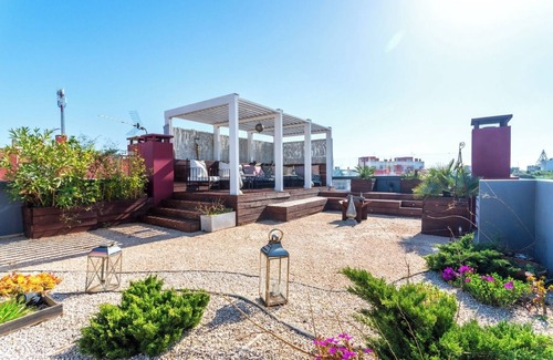 Ferragudo Haus | Host Wise - Luxurious House with Private Salt Pool