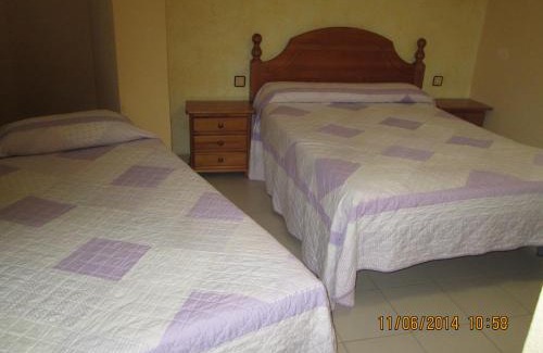 Saus Haus | Hostal Avi Pep