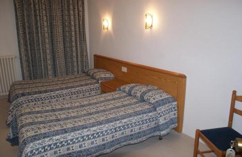 Llanca Haus | Hostal Gran Sol