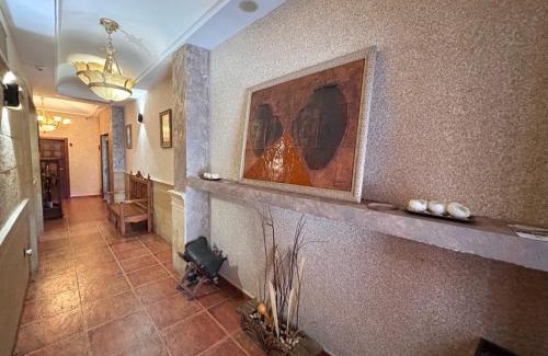 Valdepenas Haus | Hostal Posada Entreviñas