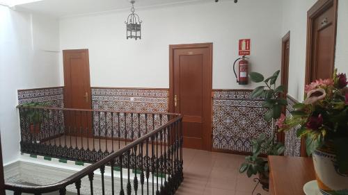 Encarnacion-Regina Haus | Hostal Trajano