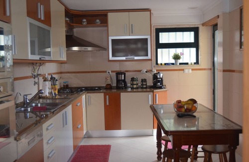 Sao Domingos de Rana Hütte | Hostel Casa "A Portuguesa"