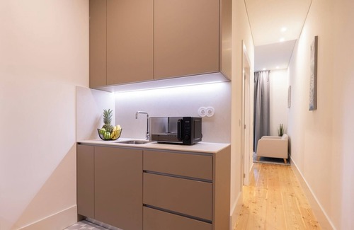 Guimaraes Wohnung | HostWise - Central Apts Near Guimarães Sites