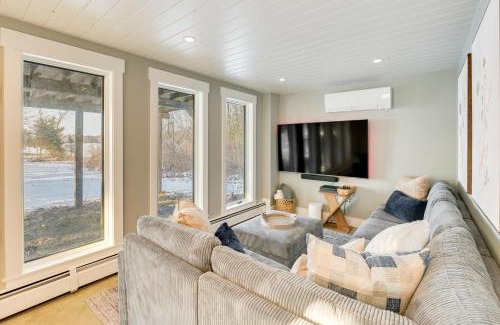 Saint Albans Haus | Hot Tub and Boat Dock Waterfront Maine Retreat!