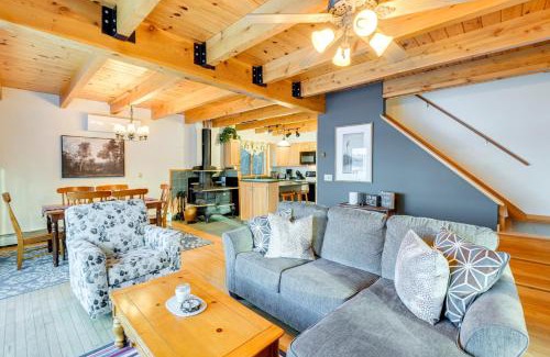 Saint Albans Haus | Hot Tub and Boat Dock Waterfront Maine Retreat!