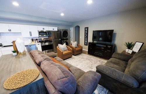 Highland Haus | Private Suite mit 3 Schlafzimmern in North Utah County