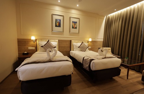 Hubli Hotel | Hotel Aashray Inn