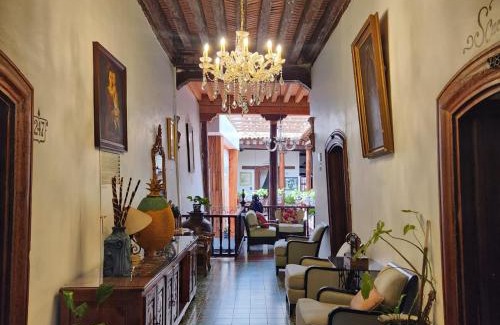 Centro Hotel | HOTEL CASA BAEZ