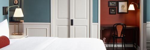 Downtown Detroit Hotel | Hotel David Whitney, Autograph Collection