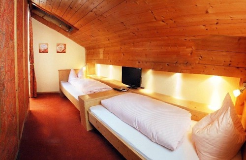 Bibelod Hotel | Hotel Garni Landhaus Traunbachhäusl