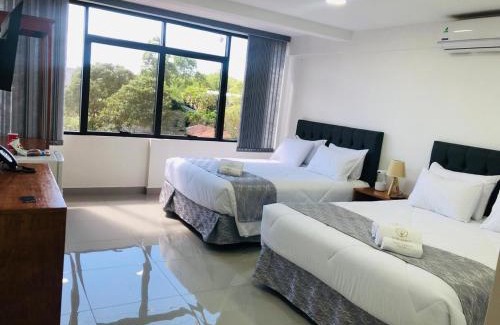 Encarnacion Hotel | Hotel Luis Pablo