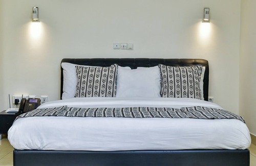 Lome Hotel | Hotel M'Rode