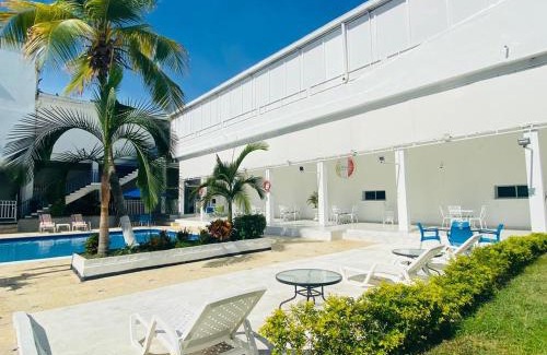 La Dorada Hotel | Hotel Mall Santana Del Río