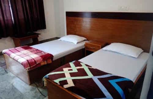Rishikesh Haus | Hotel Manikut