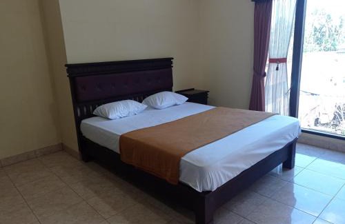 Payangan Hotel | Hotel Mawar Sari Mitra RedDoorz