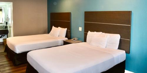 Lincoln Acres Hotel | Hotel Milagro