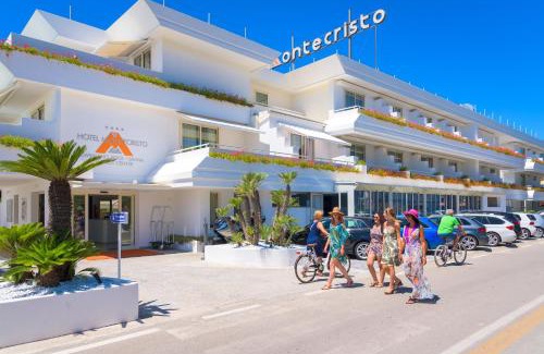 Marina di Campo Hotel | Hotel Montecristo