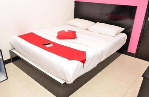 Pelabuhan Klang Hotel | OYO 91087 Hotel Dspark Port Klang