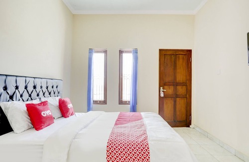 Taman Griya Hotel | OYO 90690 Pondok Dukuh