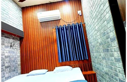 Bhubaneshwar Wohnung | Hotel P-V-R Near Bhubaneswar Railway Station