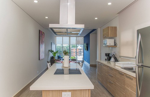 Rohrmoser Wohnung | Hotel Quality Stay in San Jose's Best Neighborhood