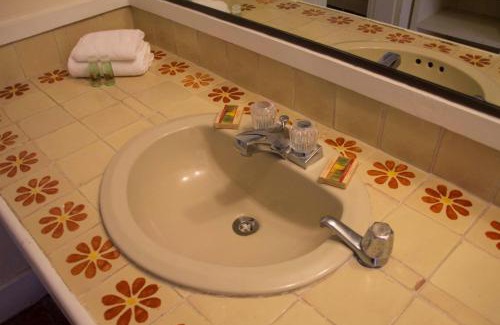 Ensenada Hotel | Hotel Quintas Papagayo