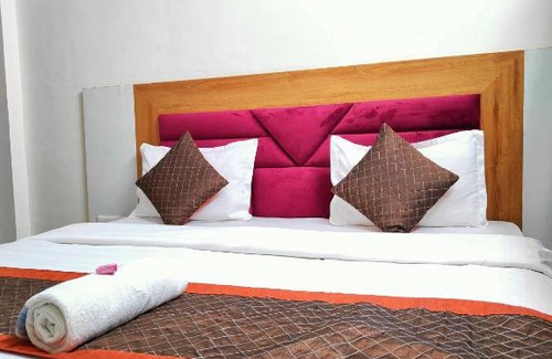 Haridwar Haus | Raj Guest House - Hotel Near Railway Station