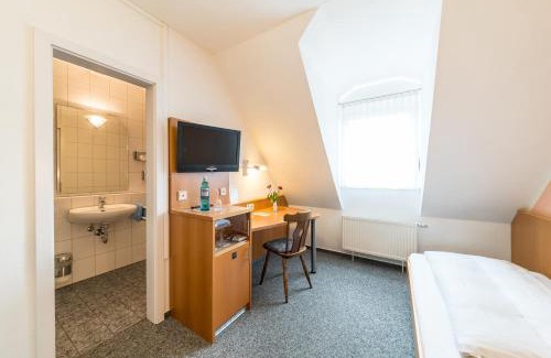 Woerth am Rhein Hotel | Hotel Restaurant Vater Rhein