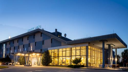 Orechova Poton Hotel | Hotel Ring