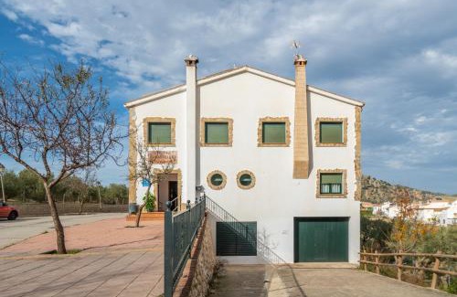 Cuevas del Becerro Hotel | Hotel Rural El Castillejo - A 15 min de Ronda