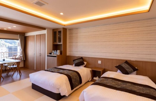 Yugawara Haus | Hotel Shiroyama