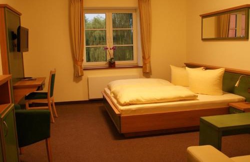 Liepen Hotel | Hotel und Restaurant Am Peenetal